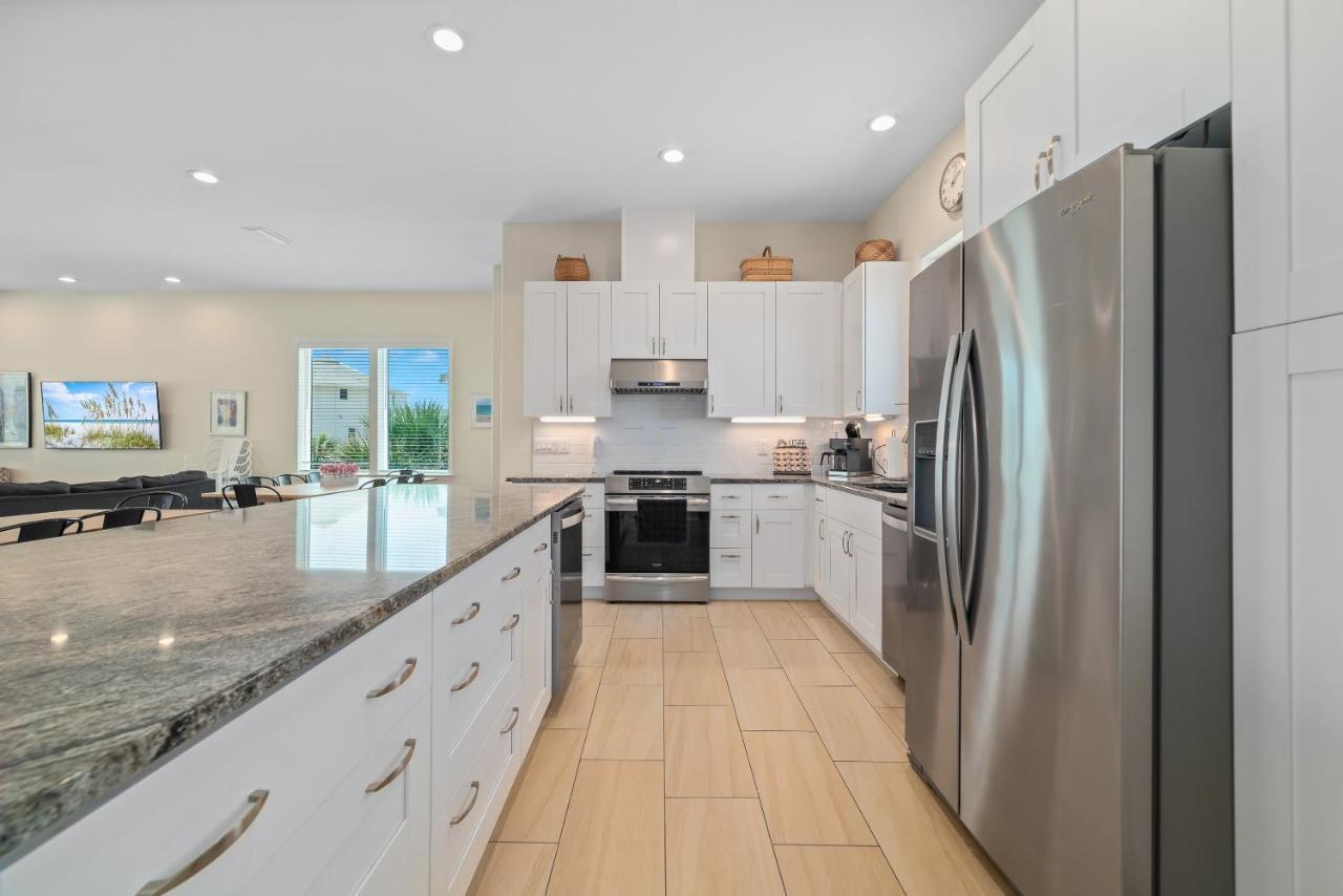 New Gulf Front With Game Room Family Friendly! Gulf Breeze Eksteriør bilde